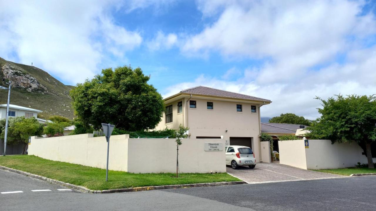 Steenbok House Hermanus Exteriör bild